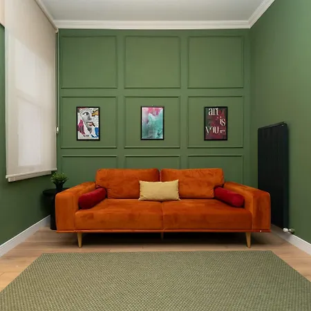 Family 4 Bedrooms House Stylish & New Holiday home Istanbul